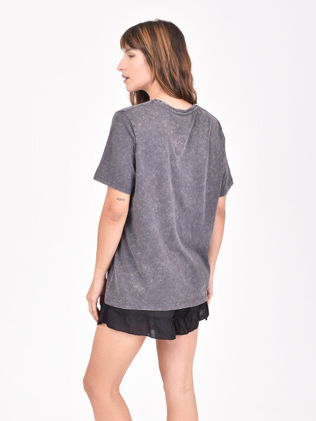 REMERA YELDAS VARIANTE 1