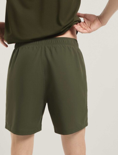 BERMUDA CON BOLSILLO VERDE