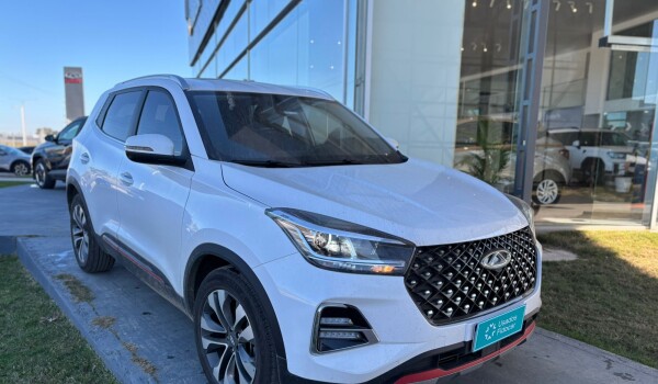 Chery Tiggo 4 MHEV Luxury - 2024 Chery Tiggo 4 MHEV Luxury - 2024