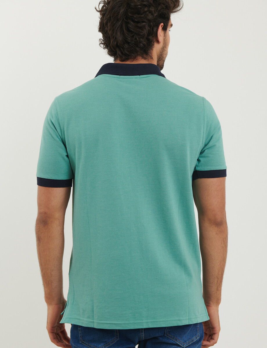 520303 REMERA NAVIGATOR Verde Medio