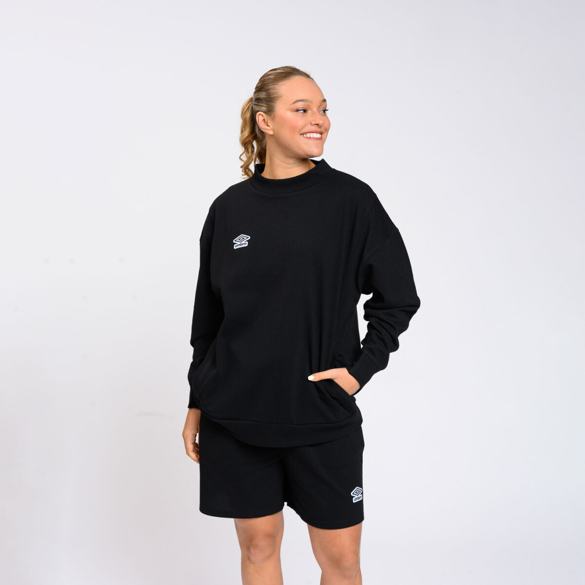 BUZO FELT DAMA Umbro Mujer - 002 