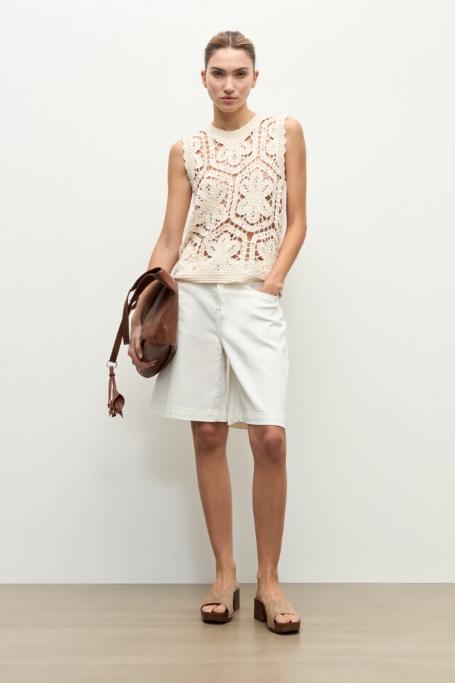 Top tejido crochet beige claro