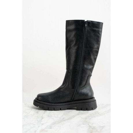 Bota Cuero Negro