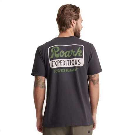 Remera Roark Expeditions Forever Negro
