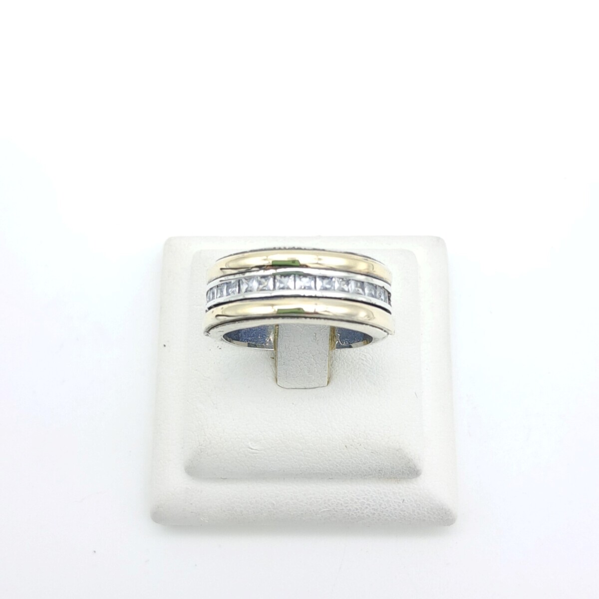 Anillo de plata 925 , double en oro 18 ktes y circonias. 
