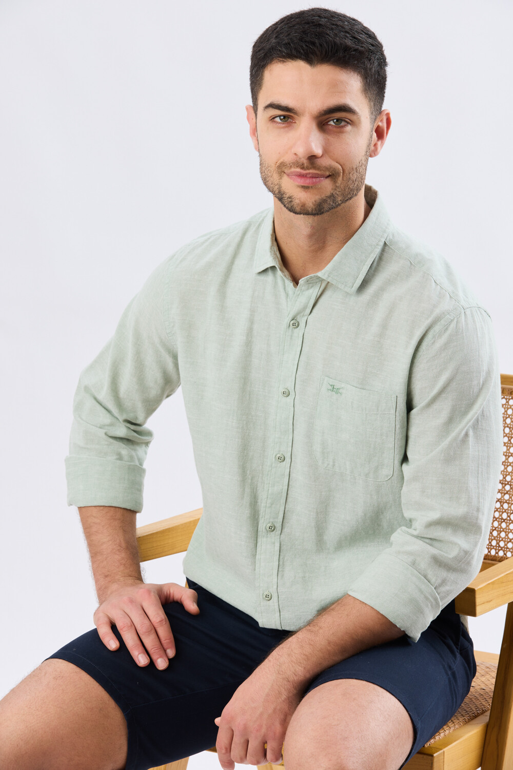CAMISA LISA DE LINO Menta