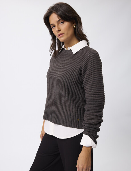 Sweater estructuras gris oscuro