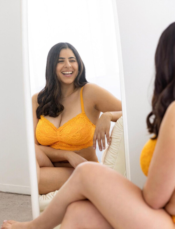 Bralette Like A Butterfly ANARANJADO