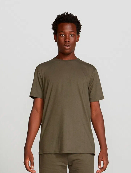 CAMISETA BÁSICA MANGA CORTA VERDE MUSGO