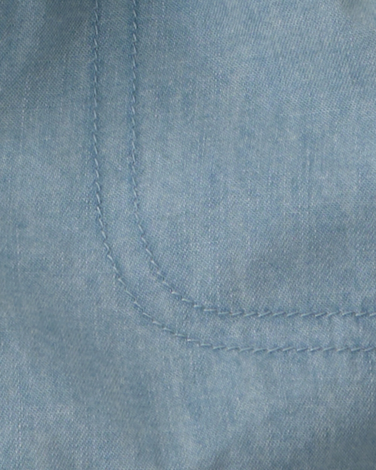 Set tres piezas, short de chambray, buzo y body polo de algodón, estampa deportiva Set tres piezas, short de chambray, buzo y body polo de algodón, estampa deportiva