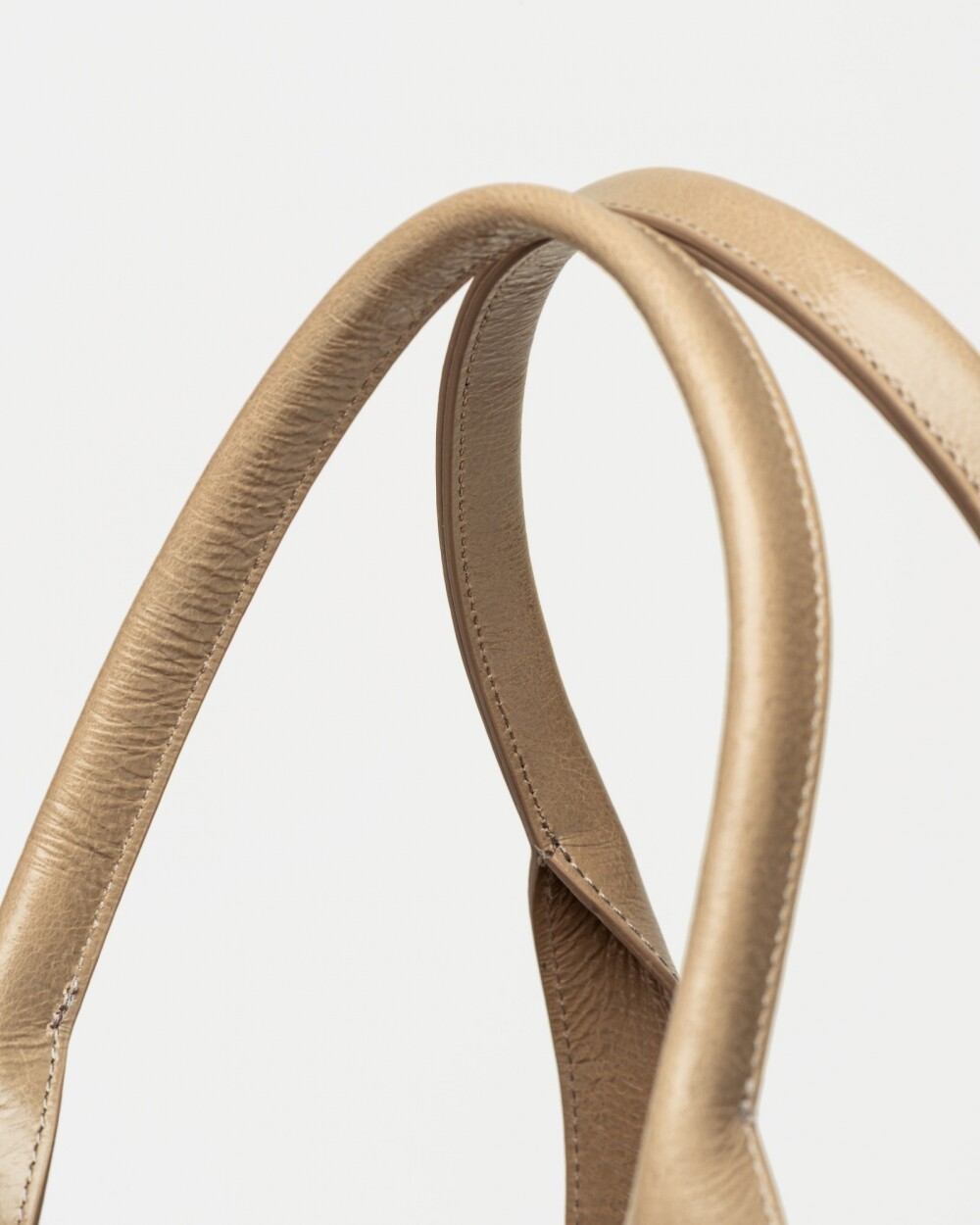 Bolso Mila en cuero arrugado Taupe