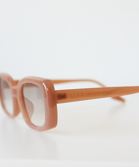 DANNA SUNNIES NUDE