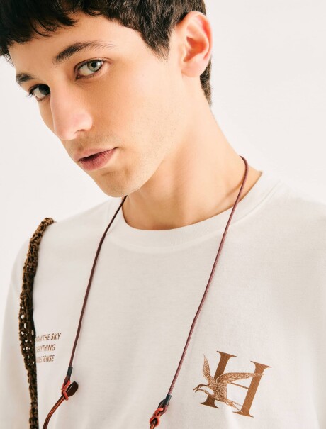 CAMISETA ESTAMPADA MODELO REGULAR BEIGE