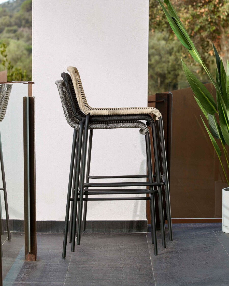 Taburete Lambton de cuerda marrón y acero con acabado negro altura 62 cm