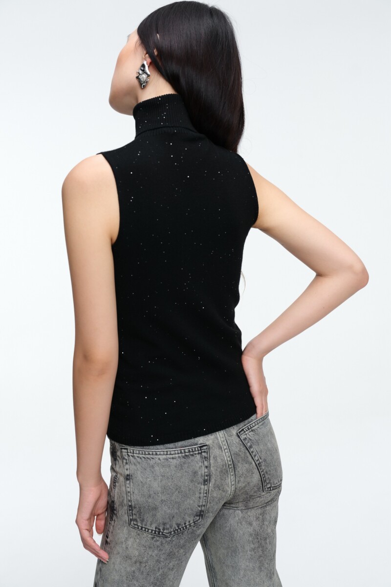 TOP SIN MANGAS Negro