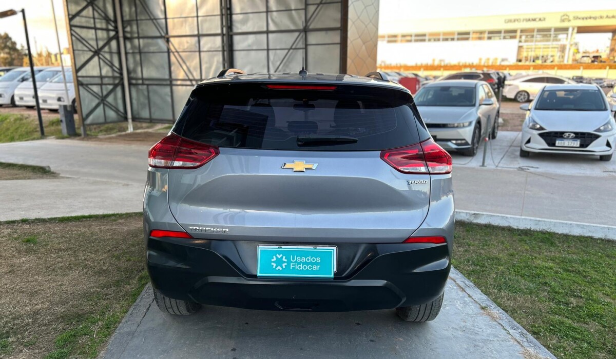 Chevrolet Tracker 1.2 LS MT 2022 Chevrolet Tracker 1.2 LS MT 2022