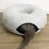 Cama Tipo Tunel Rascador Cuna Interactiva Gatos Dona M Variante Color Gris Claro