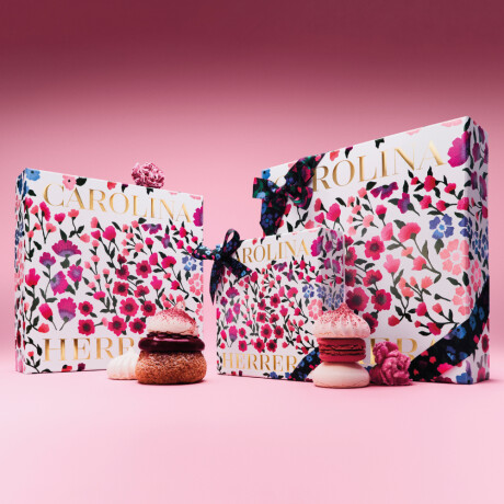 Cofre Carolina Herrera La Bomba EDP 80ml + Body Lotion 100ml Cofre Carolina Herrera La Bomba EDP 80ml + Body Lotion 100ml