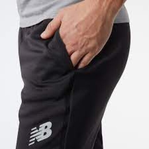 Pantalon New Balance Training Hombre Tenacity Grey S/C