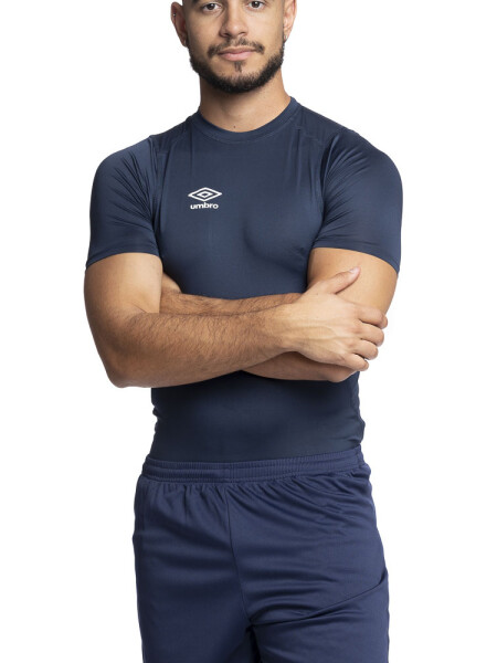 Remera Térmica Manga Corta Umbro Hombre sin sponsors