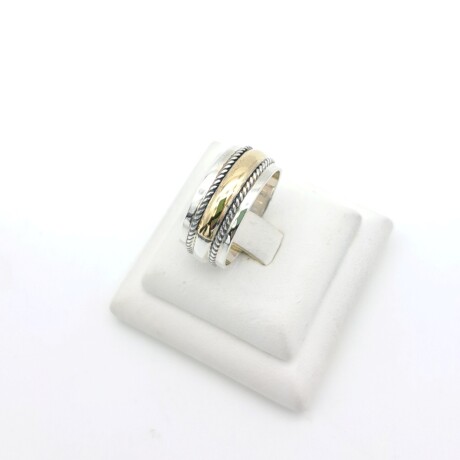 Anillo de plata 925 y double en oro 18 ktes. Anillo de plata 925 y double en oro 18 ktes.