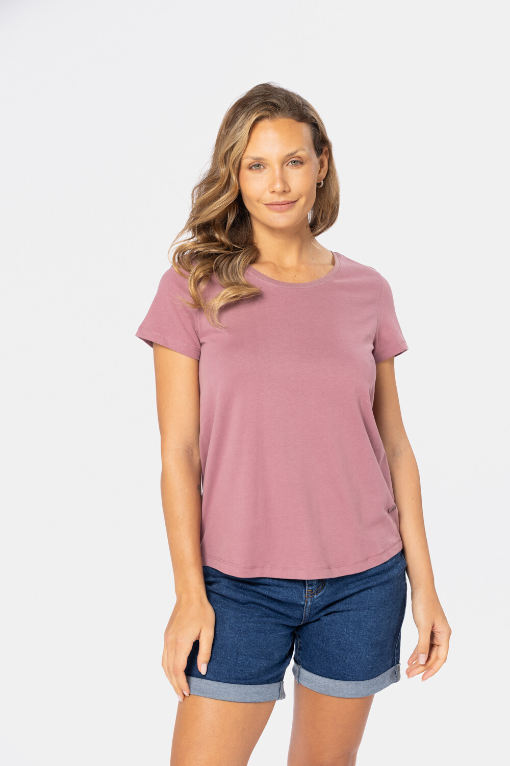 REMERA BÁSICA DE ALGODÓN Rosa oscuro