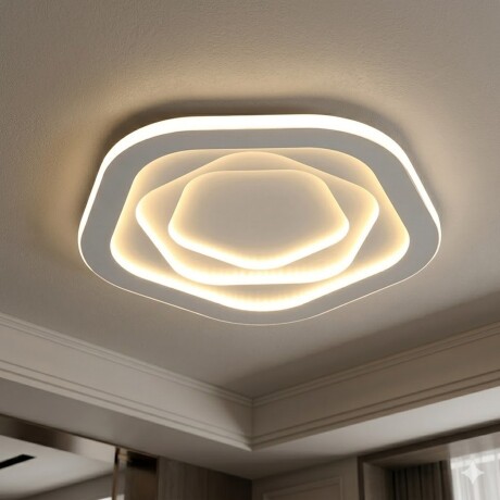 Plafón LED pentagonal a control remoto con funciones Plafón LED pentagonal a control remoto con funciones