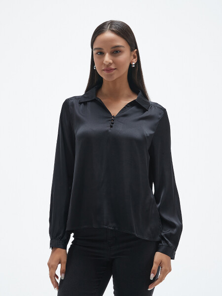 BLUSA SACRA NEGRO