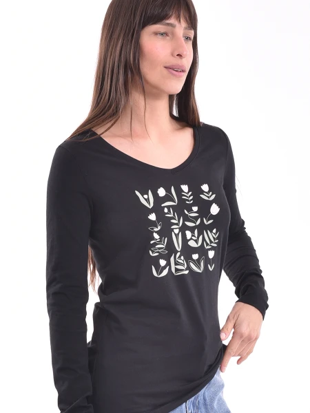 REMERA NILA VARIANTE 14