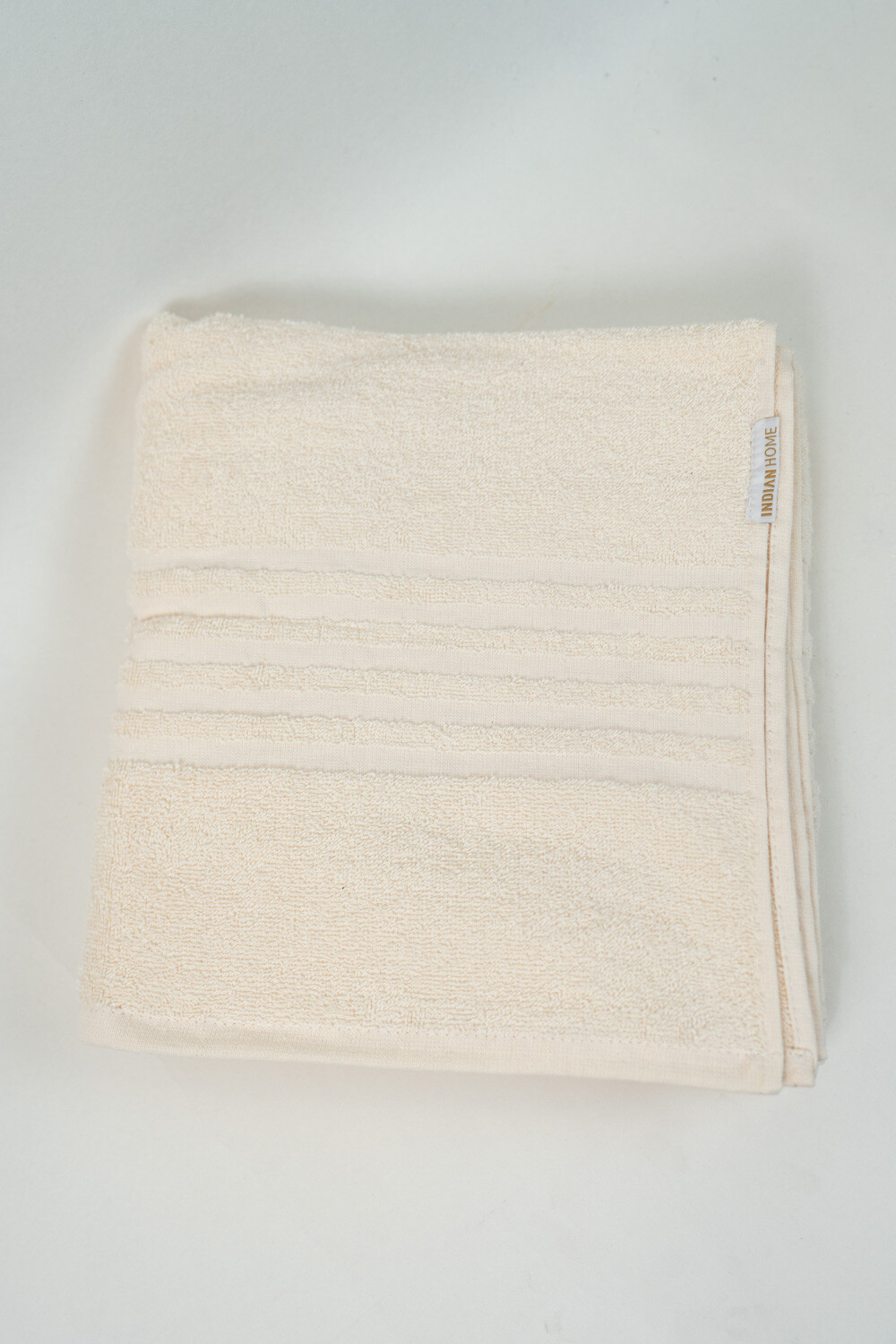 Toalla Super Baño Nessa, 380g. Beige