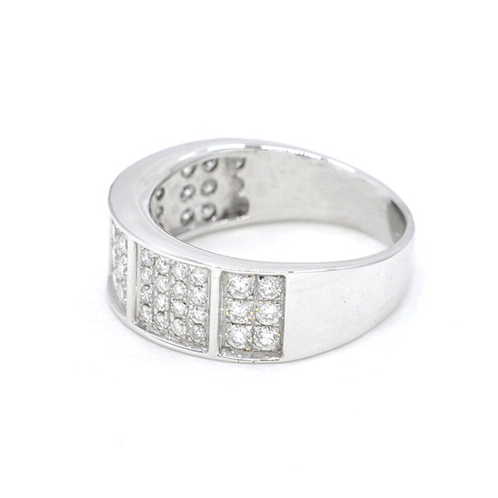 Anillo En Oro Blanco Y Brillantes Anillo En Oro Blanco Y Brillantes