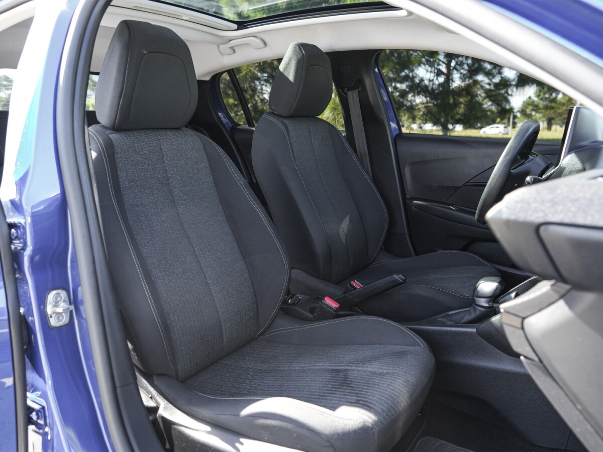 Peugeot 208 Active Descuenta IVA| Permuta / Financia Peugeot 208 Active Descuenta IVA| Permuta / Financia