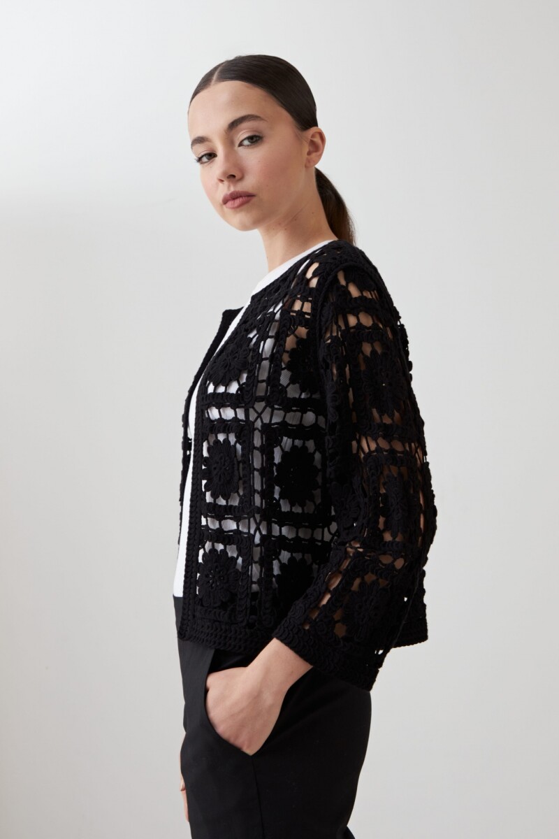 Chaqueta tejida crochet negro