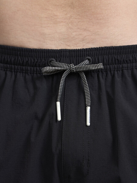 SHORT TORTOISE 8.0 NEGRO