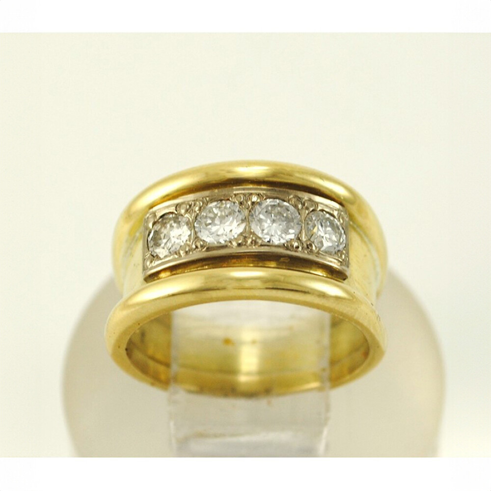 Anillo Oro 18K Con 4 Brillantes Anillo Oro 18K Con 4 Brillantes