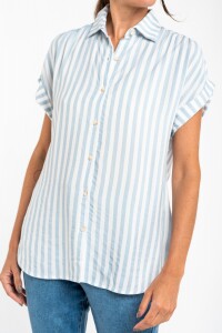 Camisa Celeste