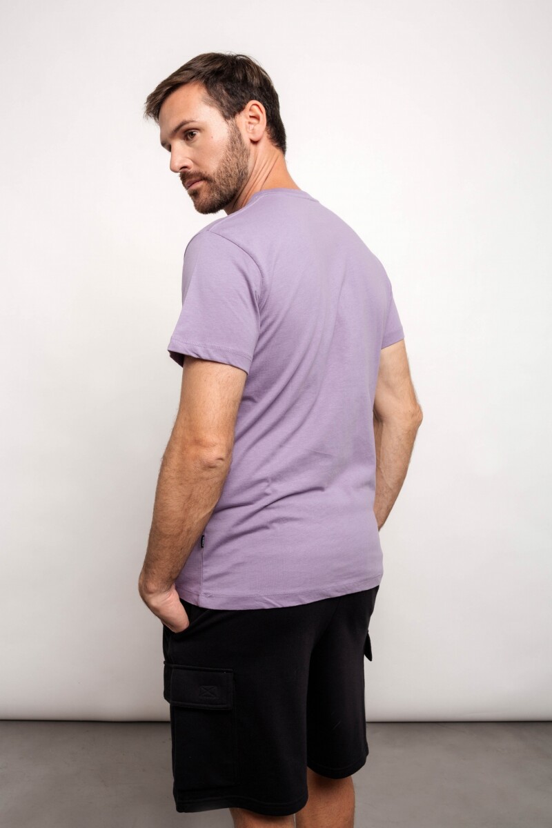 Remera Leo Violeta