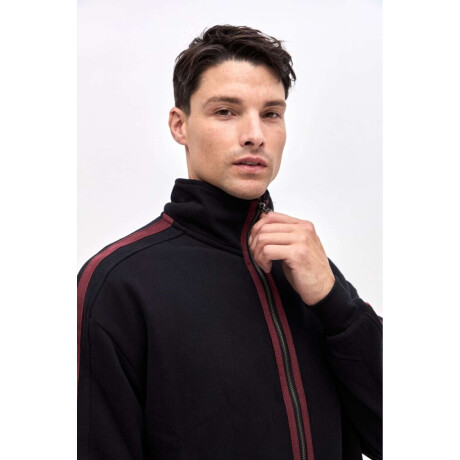 Campera Perkins Negro
