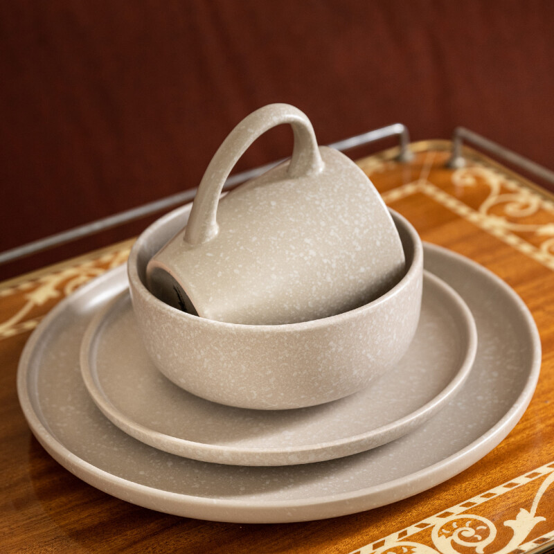 Juego de vajilla cerámica 16 piezas beige Juego de vajilla cerámica 16 piezas beige