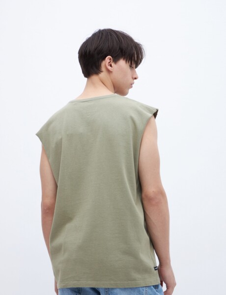 Musculosa Fritz Oliva