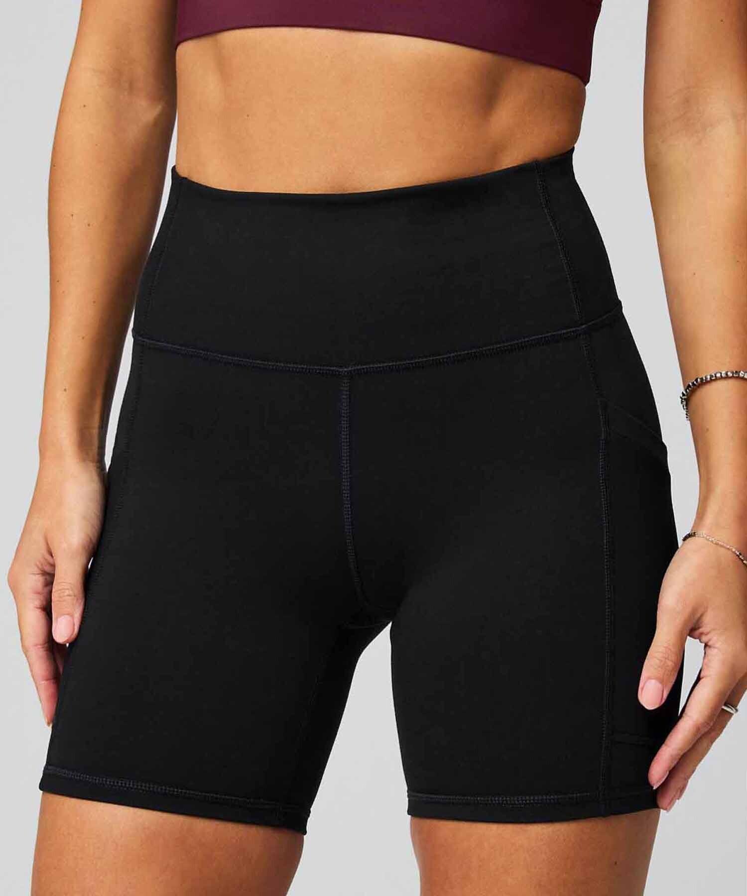 Short On-The-Go PowerHold High-Waisted 6" Mujer Black