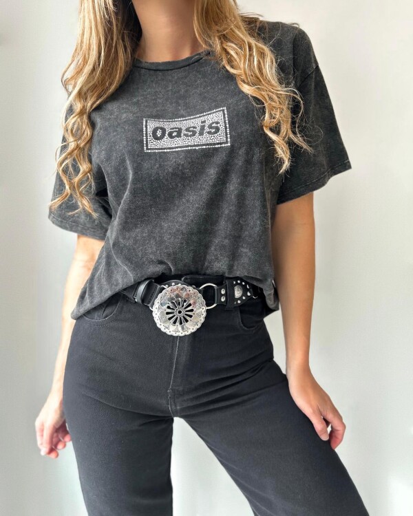 Remera Oasis Remera Oasis