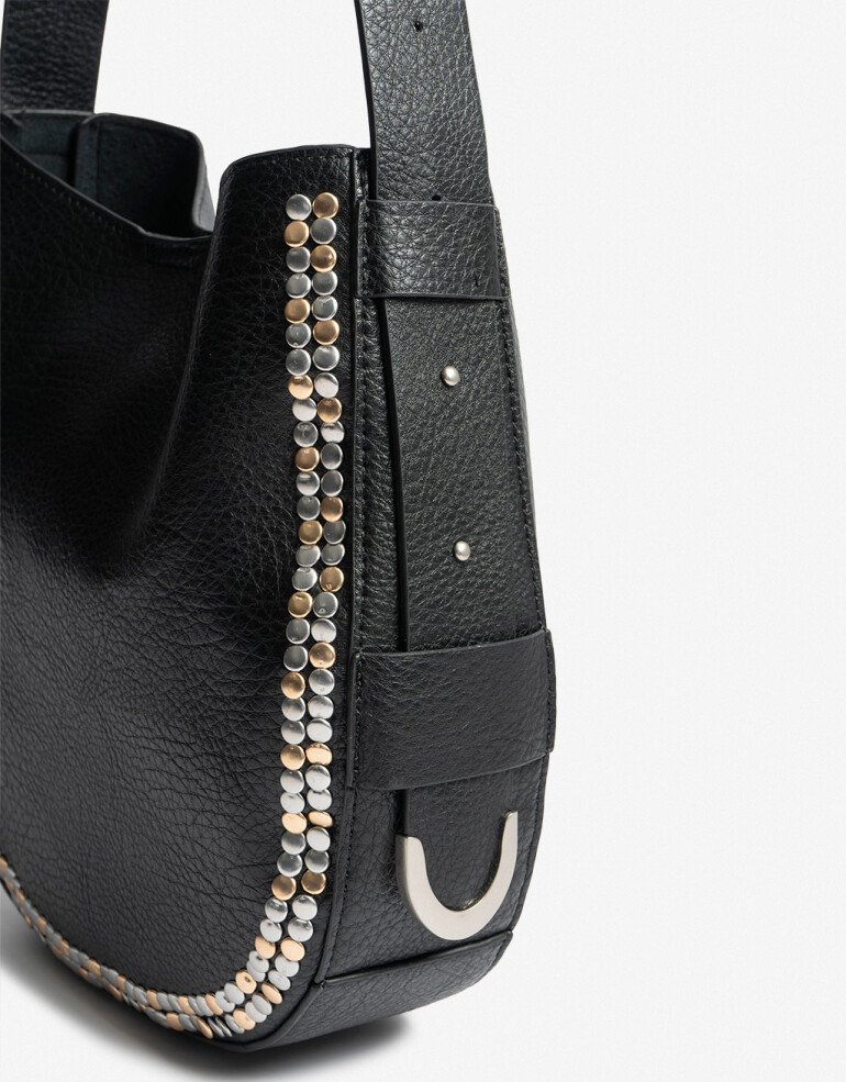 Saca Cartera Formato Saca Con Tachas - Negro