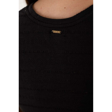 Remera Texturada Manga Tablitas Negro