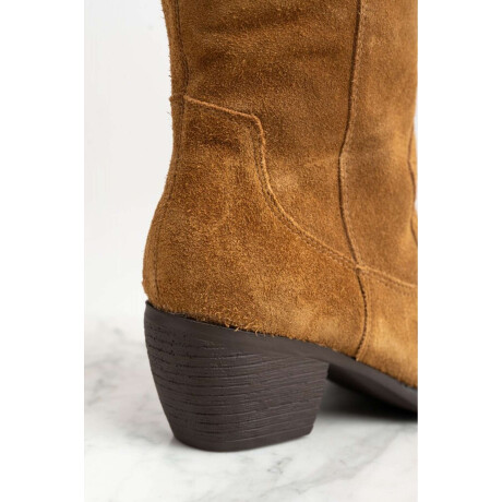 Bota Gamuza Caña Alta Camel