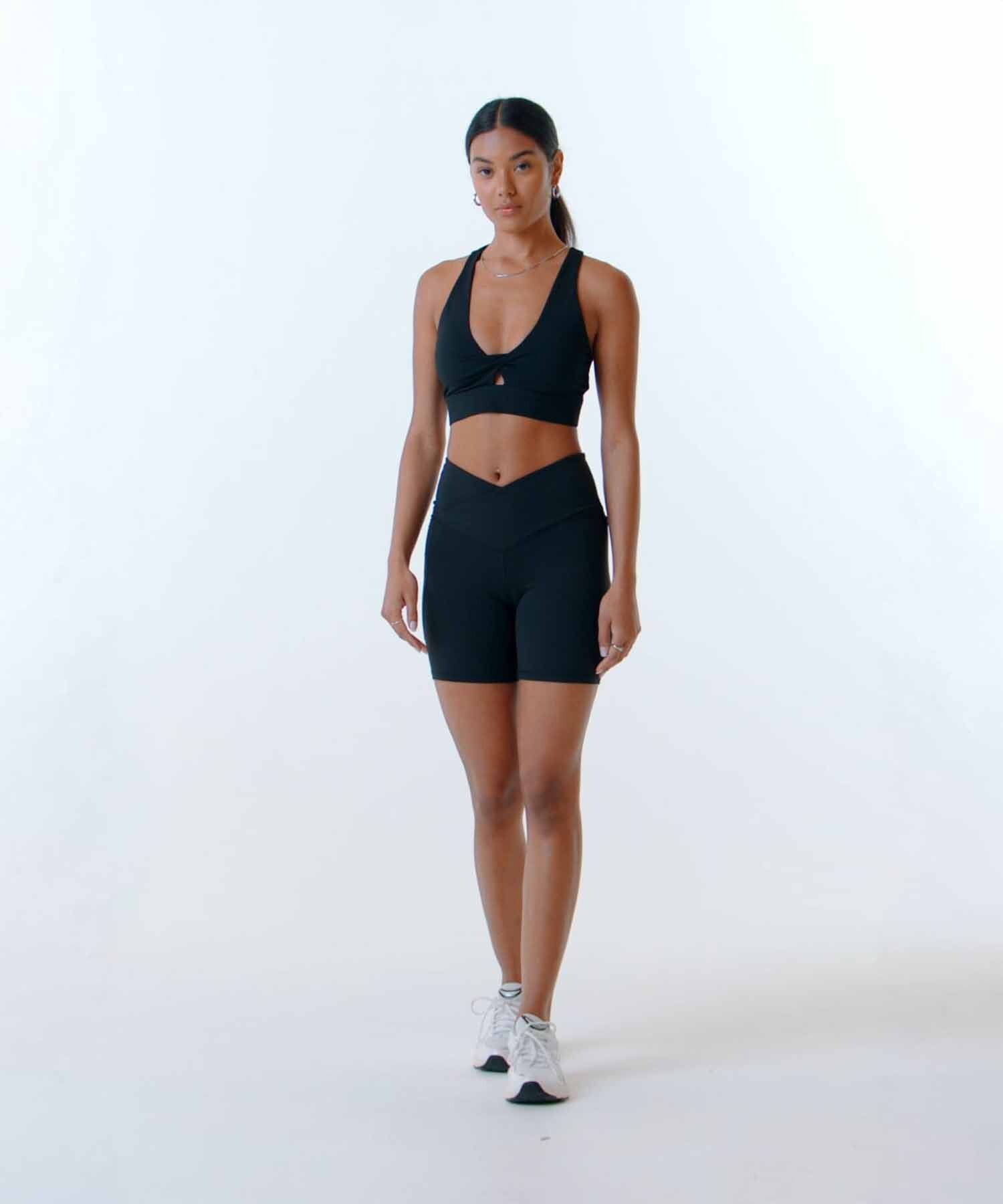 Bra Deportivo Oasis Twist Medium Impact Mujer Black