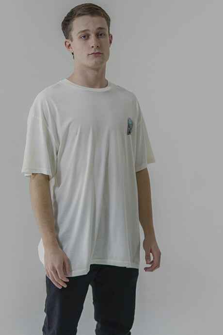 Remera Pulau Woods Crema