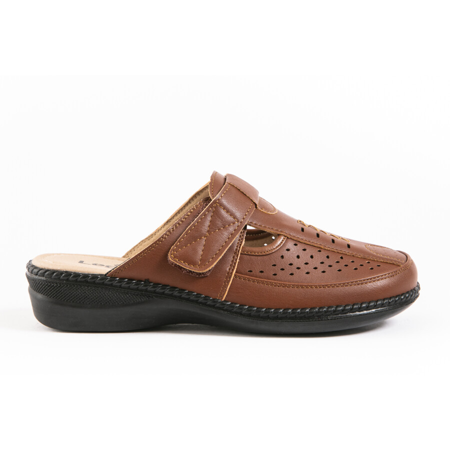 *LEGERO ZUECO BROWN