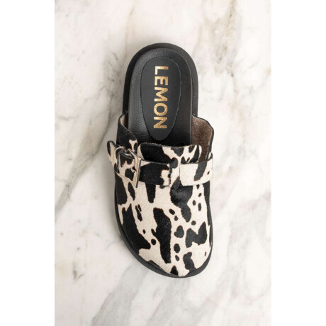 Zueco Cuero Vaca Negro