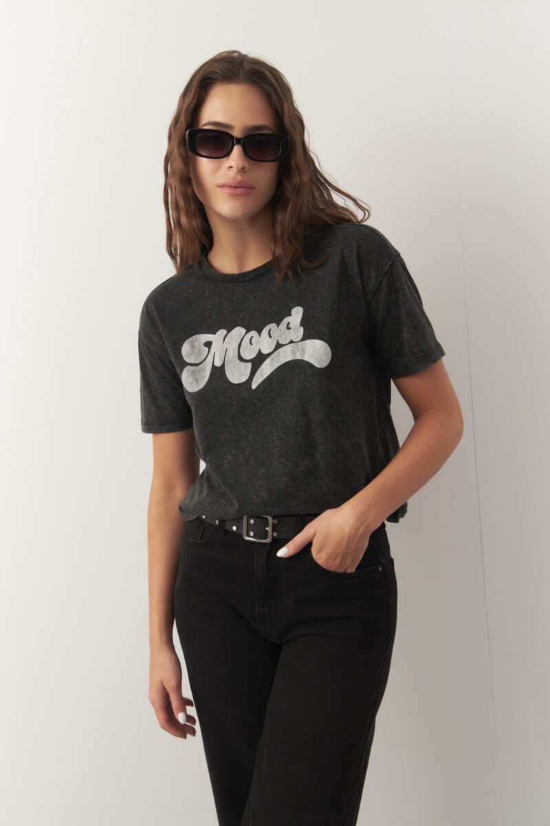 REMERA ARKET Negro